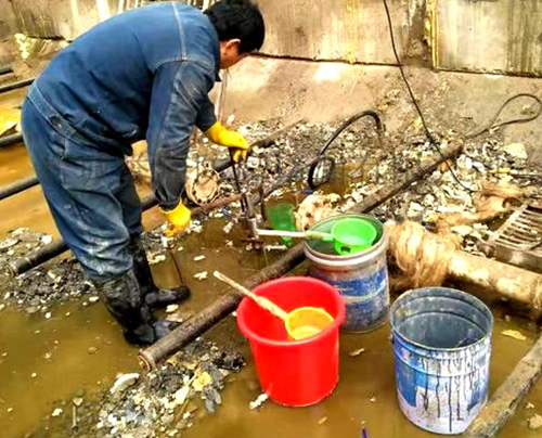 琼海污水池堵漏施工